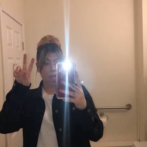 Meet your Posher, Ravyn